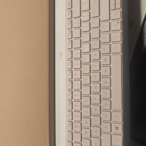 Logitech Slim combo rose gold keyboard/mouse